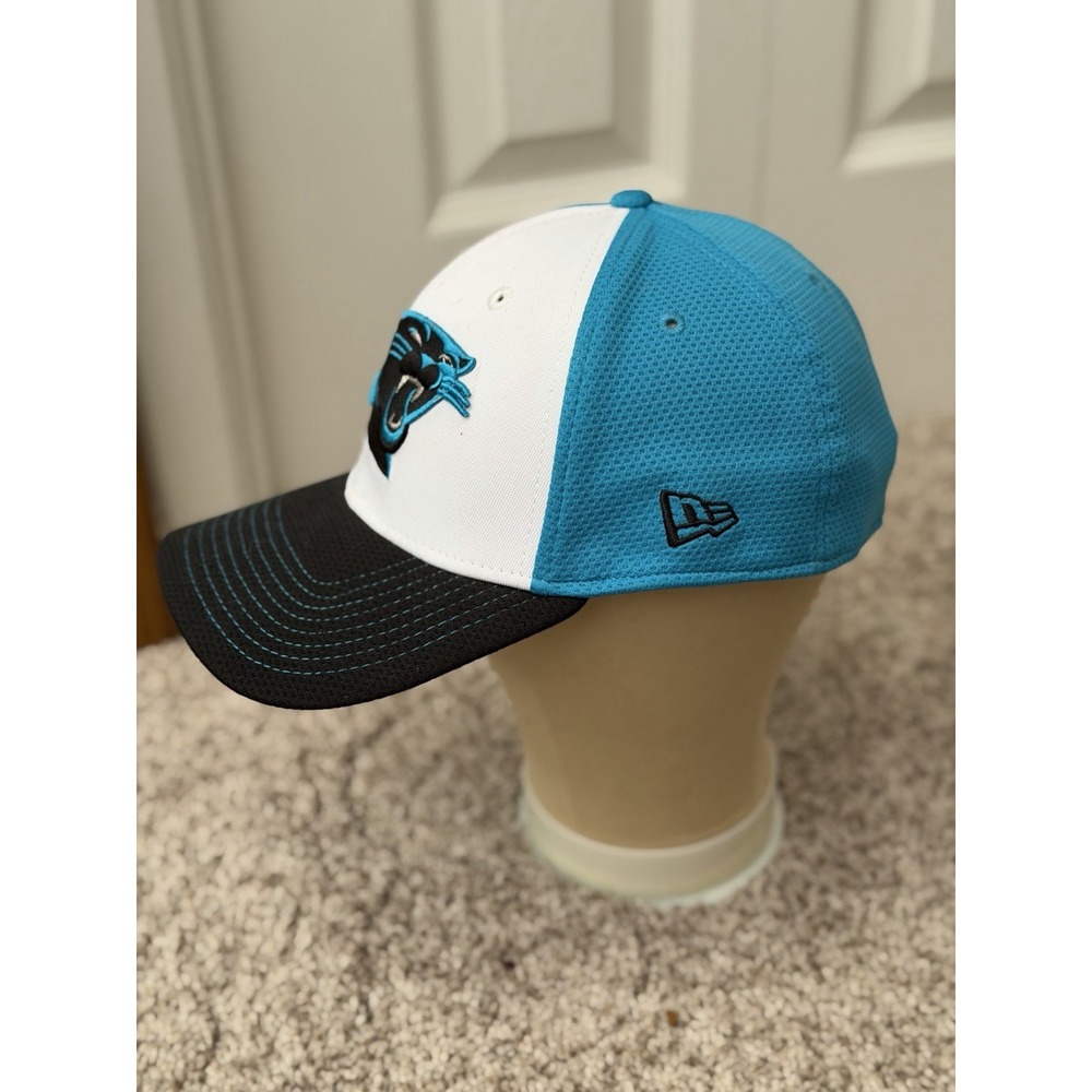 Carolina Panthers New Era 39THIRTY Flex Fit Hat S/M White Blue Black NFL